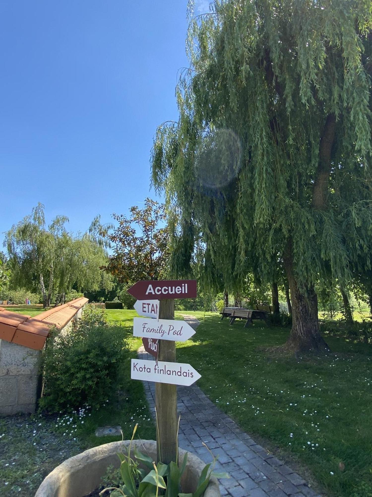 Chalets Clos Du Marais Chemille-en-Anjou Buitenkant foto
